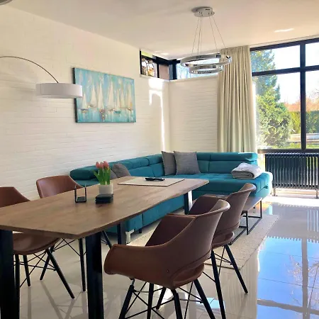 Exklusive-Ferienwohnung-Mit-Terrasse * Timmendorfer Strand